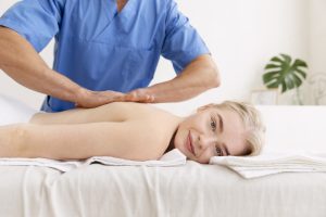 Medizinische Massage bei Physiotherapie Hertfelder