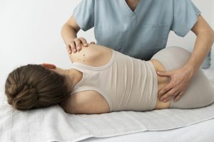 Langfristige Schmerzbewältigung durch Physiotherapie: Physiotherapie Hertfelder