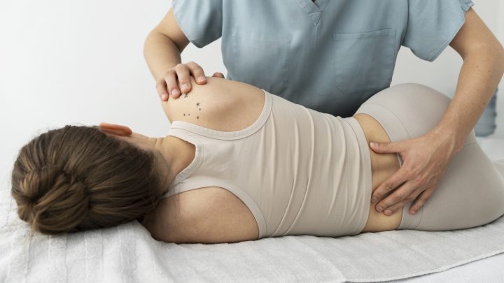 Langfristige Schmerzbewältigung durch Physiotherapie: Physiotherapie Hertfelder